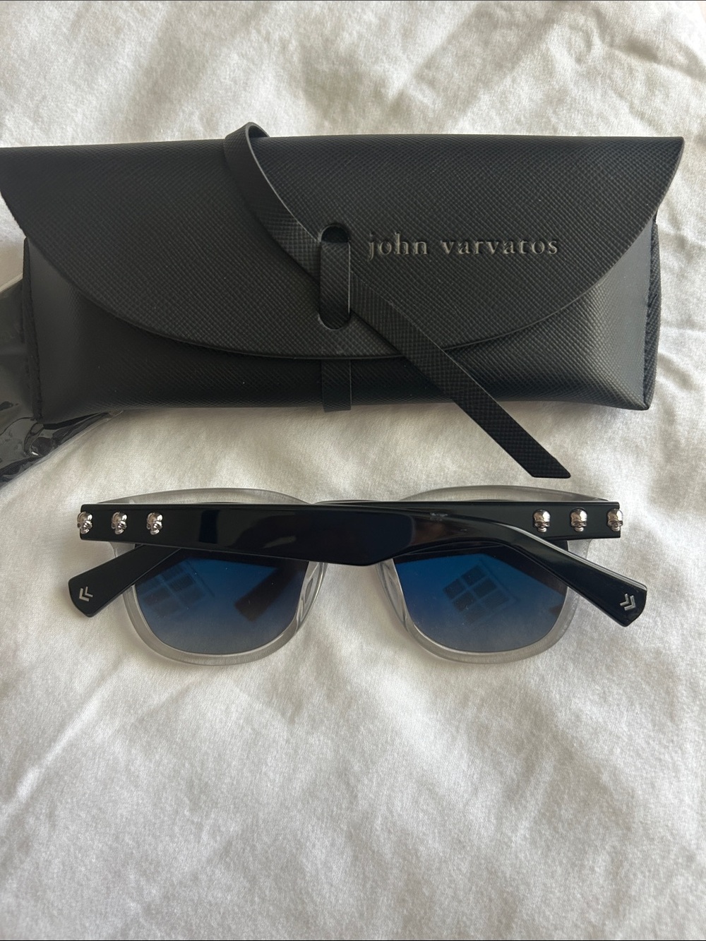 John Varvatos Sunglasses - Picture 2 of 4